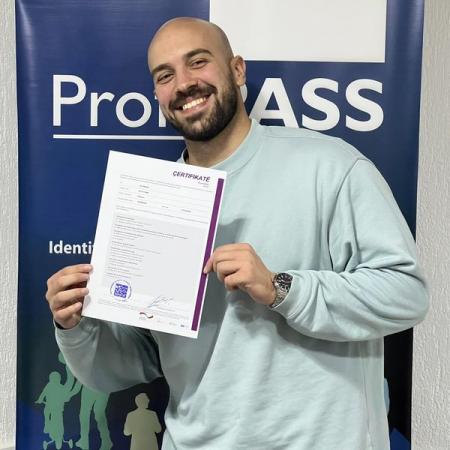 Edi dhe Arditi janë dy të këshilluarit e radhës në Profilpass Kosova.