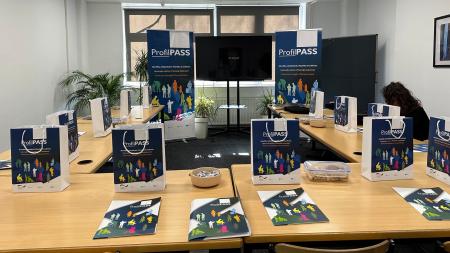 Një hap përpara drejt fuqizimit – Trajnimi i grupit të tretë të këshilltarëve përfundon me sukses